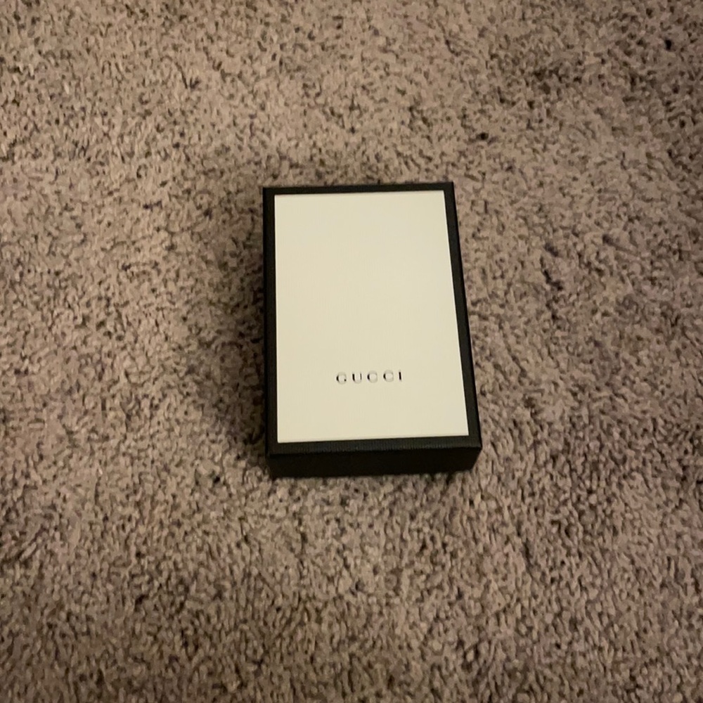 Wallet Gucci Gift Box! Perfect Condition!